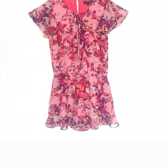 Mary & Mabel Pants - Mary & Mabel Floral printed romper sheer flutter sleeve size medium pink